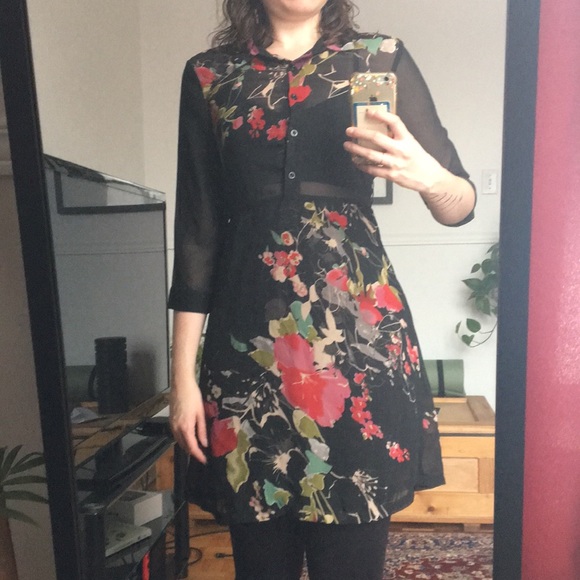 Dress - Picture 1 of 2